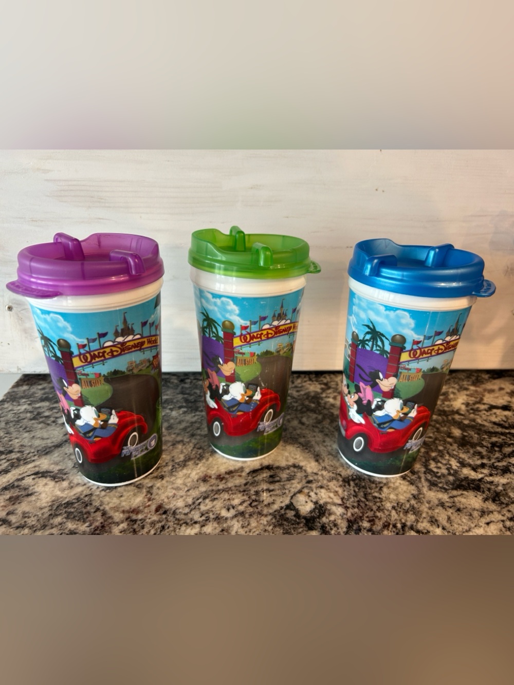 Disney world rapid refill Spill-Proof drink Cups x3